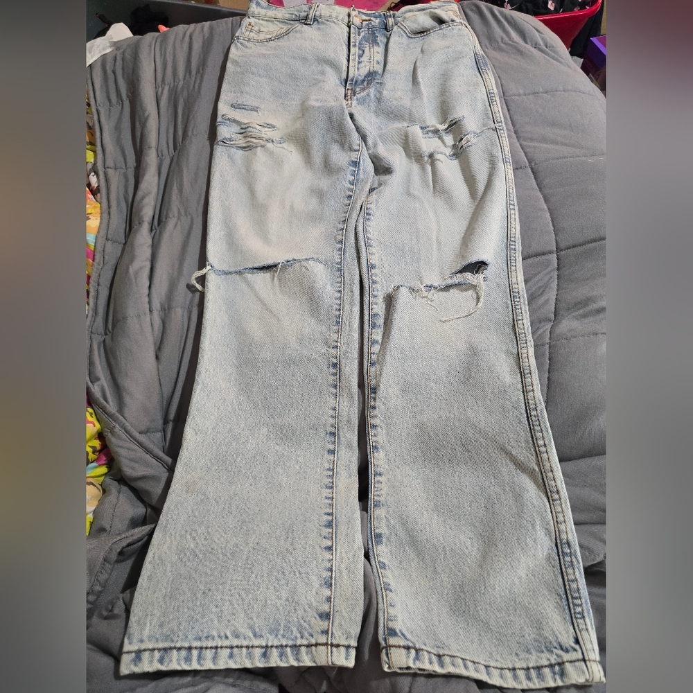 Revice denim ex boyfriend jeans size 29 like new